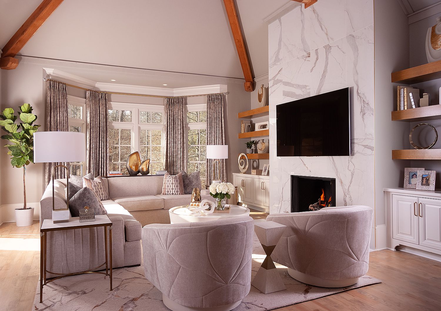 Luxury living room decorating tips and tricks.
