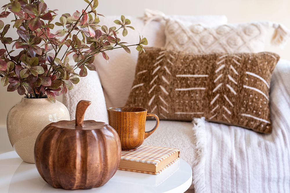 In a hot climate use Fall color trends and other decorating tips inside your home to remind you of different seasons.
